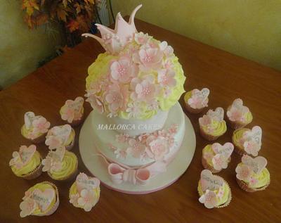 Giant cupcake - Cake by mallorcacakes