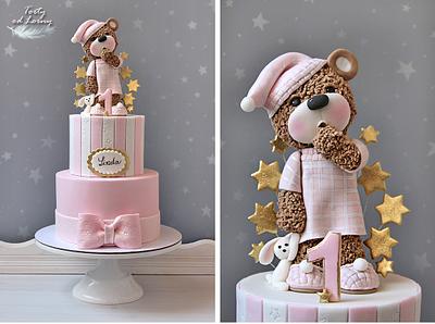 Drowsy Teddy Bear - Cake by Lorna