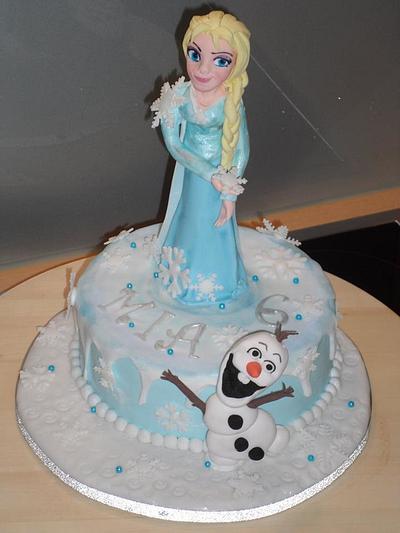 Elsa and Olaf - Cake by Tina