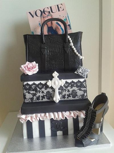 fashionista cake - Cake by Gram79