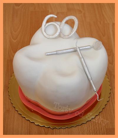 Cake tooth :) - Cake by cakebysaska