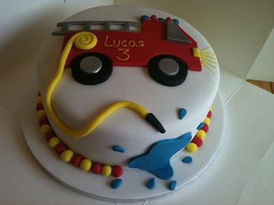 fire engine - Cake by little pickers cakes