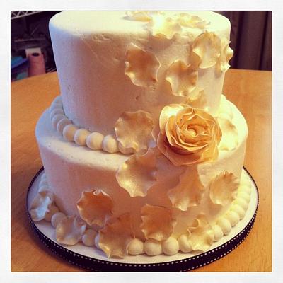 Golden Rose Petals Cake - Cake by Becky Pendergraft