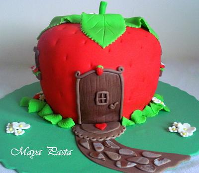 Strawberrry Shortcake's House - Cake by Maya Suna