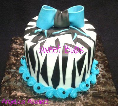 Zebra - Cake by Angelica