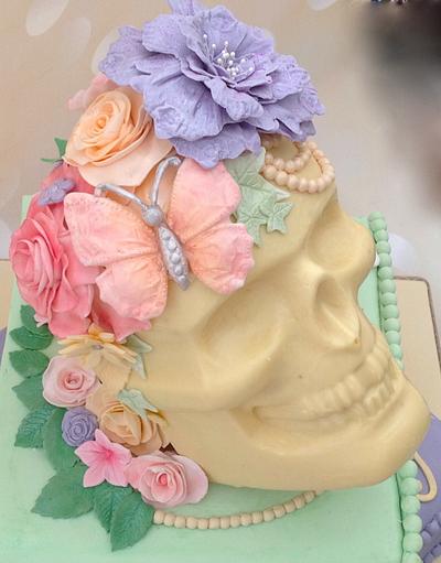 Skull birthday cake  - Cake by Yvonne Beesley
