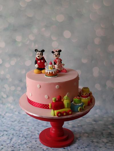 Mickey & Minnie - Cake by Shell