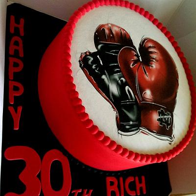 Boxing gloves - Cake by Tracycakescreations