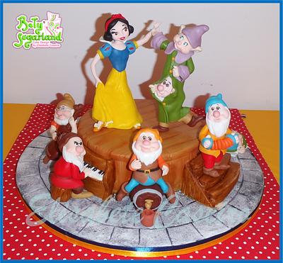 Snow White party - Cake by Bety'Sugarland by Elisabete Caseiro 
