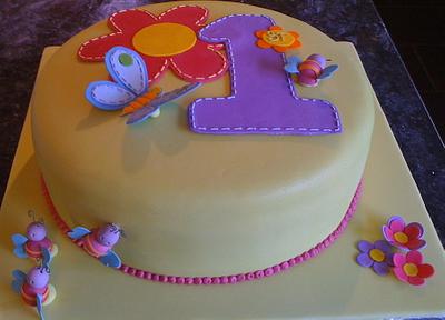 First birthday - Cake by Mónica