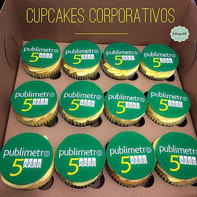 Cupcakes Corporativos Medellín - Cake by Dulcepastel.com