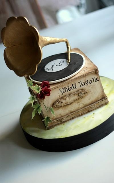 Gramophone Cake - Cake by Sihirli Pastane