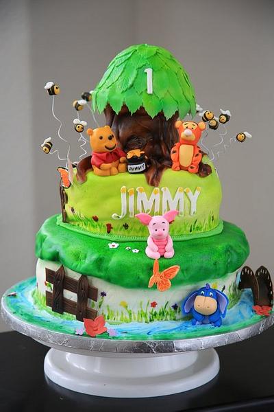 Winnie the Pooh and friends - Cake by Ann