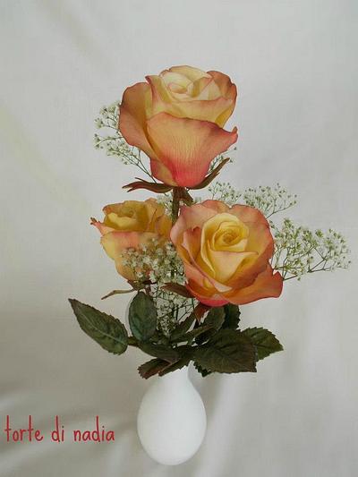 Rose (sugar flowers) - Cake by tortedinadia
