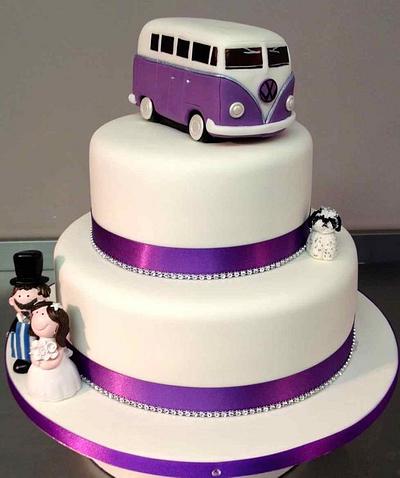 VW Campervan Wedding - Cake by Symphony in Sugar