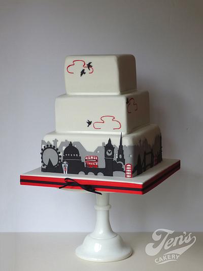 London Calling - Cake by Jen's Cakery