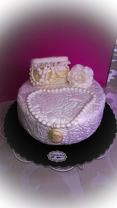 Pearls... lovin till the 80th aniversary - Cake by AçúcarArte Cake Design