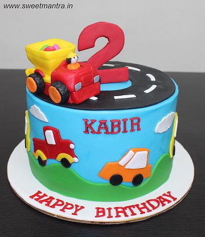 Car tractor cake - Cake by Sweet Mantra Homemade Customized Cakes Pune