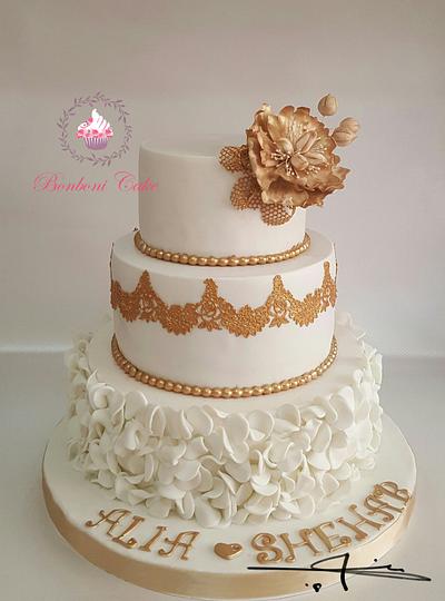 Gold flower - Cake by mona ghobara/Bonboni Cake