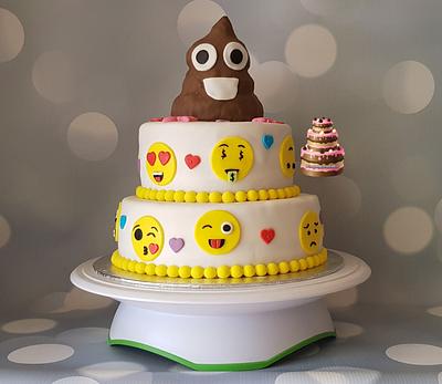 Emoticons cake - Cake by Pluympjescake