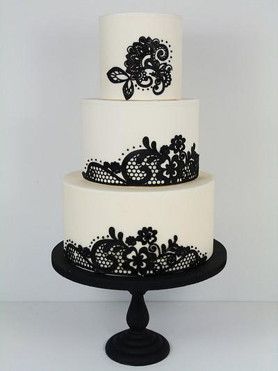 Black lace Elegance - Cake by Little Miss Fairy Cake