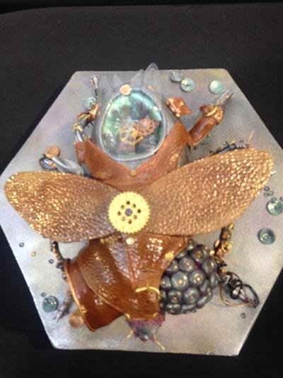 Steampunk Fly - Cake by Yve mcClean