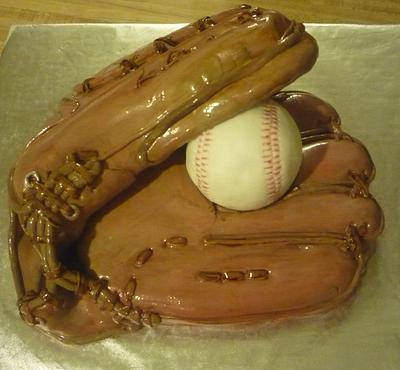 Baseball glove - Cake by Natali