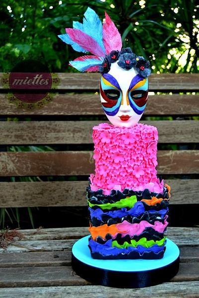 "Masked Beauty " - Sugar Carnival Collab - Cake by miettes