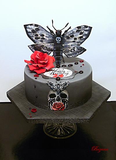 Butterfly death - Cake by Zuzana Bezakova