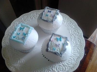 Birthday Cupcakes - Cake by Lisascakes