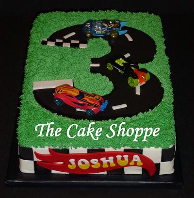 Hot Wheels cake - Cake by THE CAKE SHOPPE
