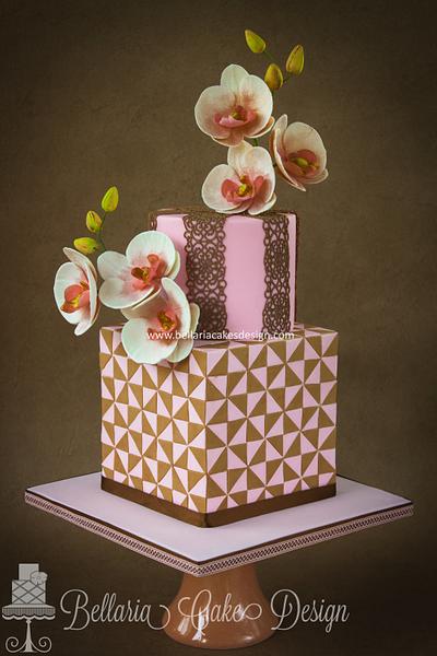 Romantic brown and pink birthday cake with geometric pattern - Cake by Bellaria Cake Design 