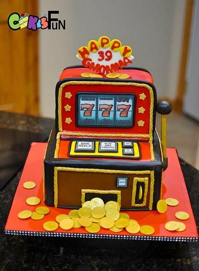 Slot machine cake - Cake by Cakes For Fun