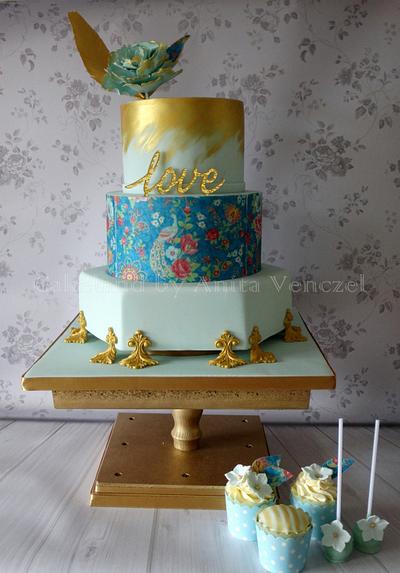 Gold & Blue Wedding Cake - Cake by Cakeland by Anita Venczel