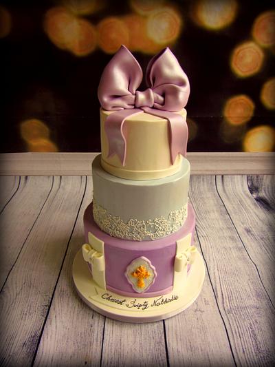 Bow Christening cake - Cake by Anna's Baking Corner