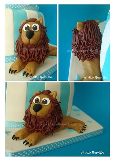 LION TOPPER - Cake by Ana Remígio - CUPCAKES & DREAMS Portugal