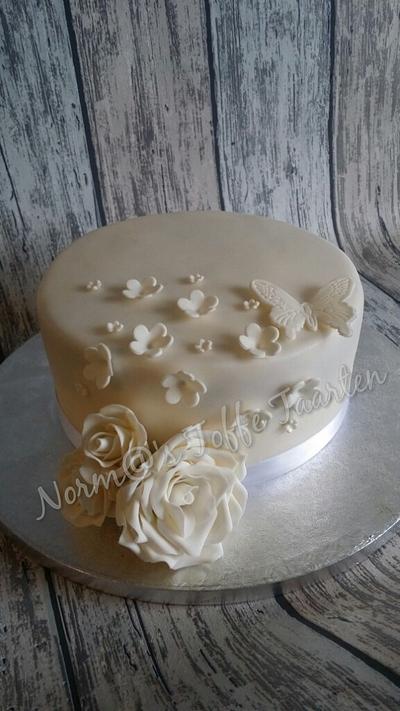 Romantic cake - Cake by NormaToffeTaarten