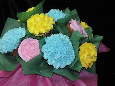 Cupcake Bouquet - Cake by Crowning Glory
