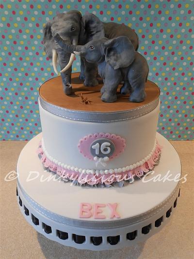 Mother and baby elephant cake. - Cake by Dinkylicious Cakes