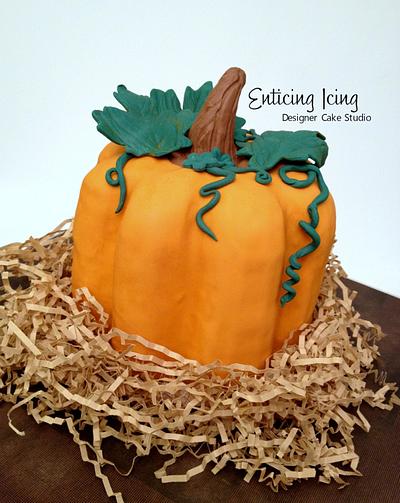 Pumpkin cake - Cake by Enticing Icing