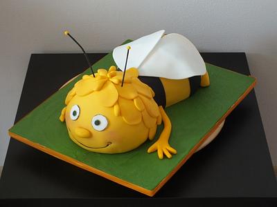 Bee Maja - Cake by Janeta Kullová