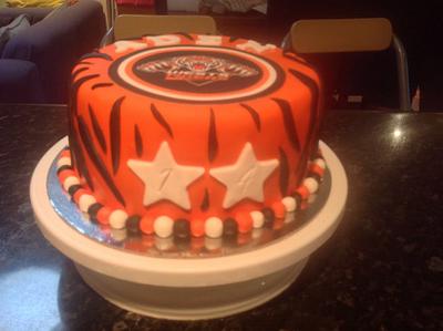 West Tigers Footy Cake - Cake by Sweet Creative Cakes by Jena