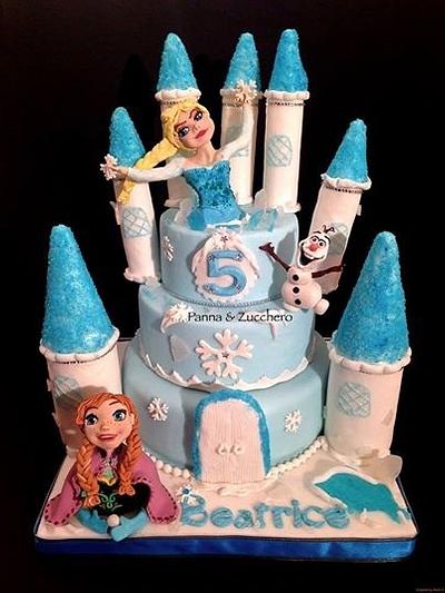 Frozen castello  - Cake by PannaZucchero