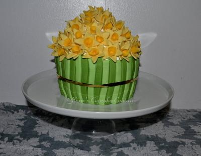 giant cupcake  - Cake by glenda
