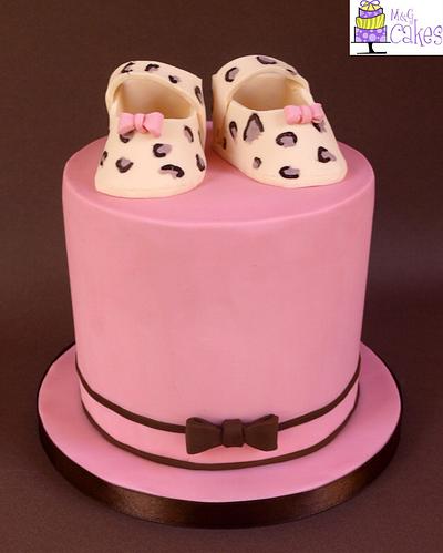 Chic and ..leopard! - Cake by M&G Cakes
