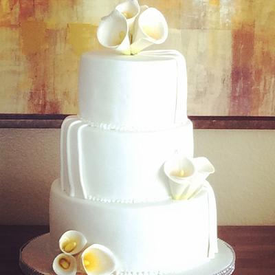 Calle Lillie  elegance  - Cake by Fancy A Treat