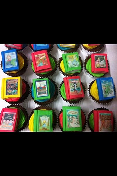 fairy tale stories cupcakes - Cake by Susan Johnson