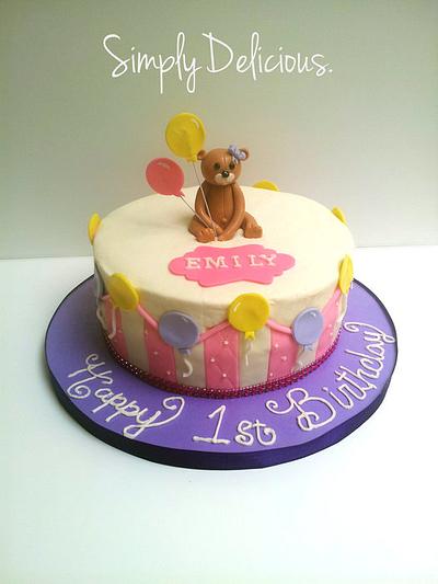 Balloon 1st birthday - Cake by Simply Delicious Cakery