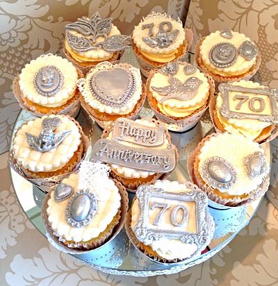 Vintage 70th Wedding Anniversay Cupcakes - Cake by mike525