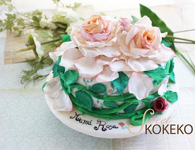 Rose Cake - Cake by SweetKOKEKO by Arantxa